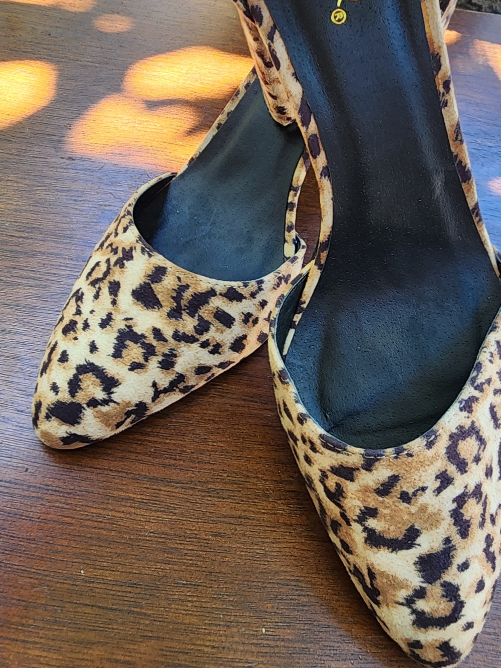 Qupid Leopard Print Block Heels Ankle Strap Pointed Toe Size 9